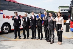 巴拉圭總統當選人來訪成運五股場